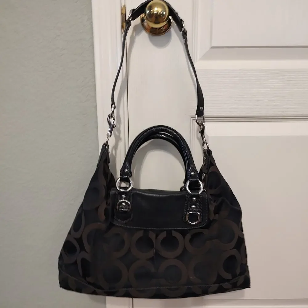 Coach Black Signature Tote Bag ID M0849-12943